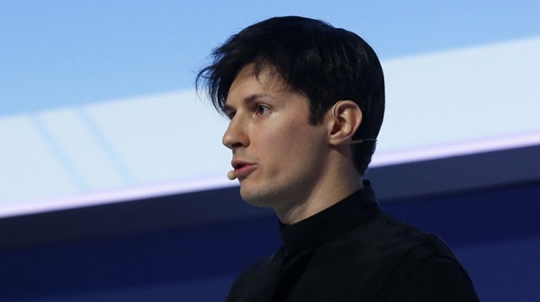 На допросе во Франции Дуров назвал свою зарплату &mdash; следователи &laquo;остались в недоумении&raquo;