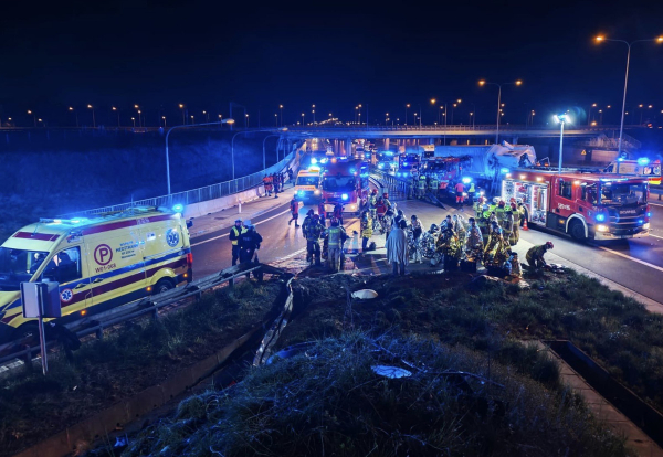 Жесткое ДТП в Польше: автобус с пассажирами перевернулся! Есть ли белорусы среди пострадавших? Жесткое ДТП в Польше: автобус с пассажирами перевернулся! Есть ли белорусы среди пострадавших?