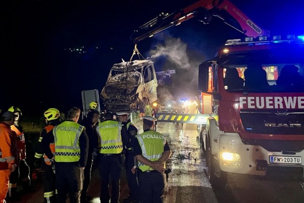 В Австрии сгорел фургон, на котором ехал белорус